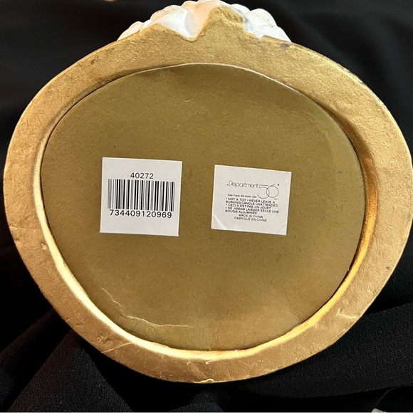 Vintage Dept 56 Old World Santa Kris Kringle Pillar Candleholder. - Picture 10 of 11